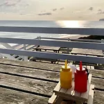 Prázdninový dům - Lakeside - Part Of The The Bay Filey Village With Pool, Gym And Direct Access, Pub, Restaurant, Tennis And Meadows Walks Reighton