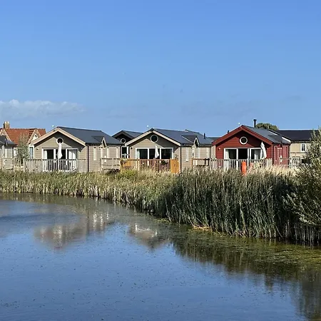 Low Lake Lodge - Lakeside - Part Of The The Bay Filey Holiday Village With Pool, Gym And Direct Beach Access, Pub, Restaurant, Tennis And Meadows Walks Prázdninový dům Reighton